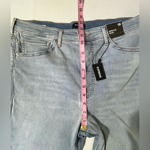Express High Waisted Light Wash Raw Hem Cropped Flare Jeans size 14 - Picture 6 of 10